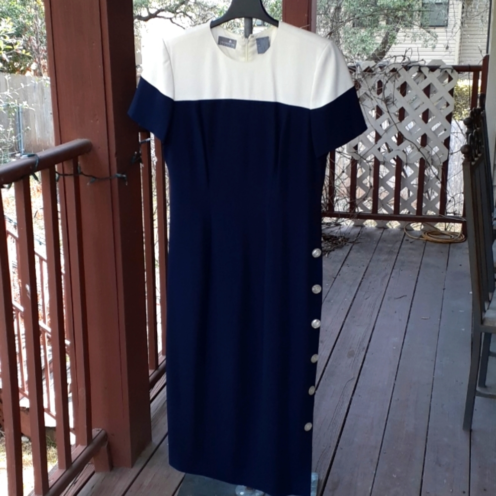 Liz Claiborne 70% Triacetate 30% Polyester Size 14